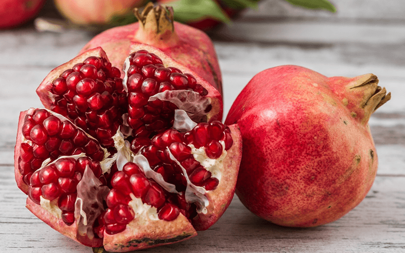 Pomegranate (अनार) - wholesale fruit Surat